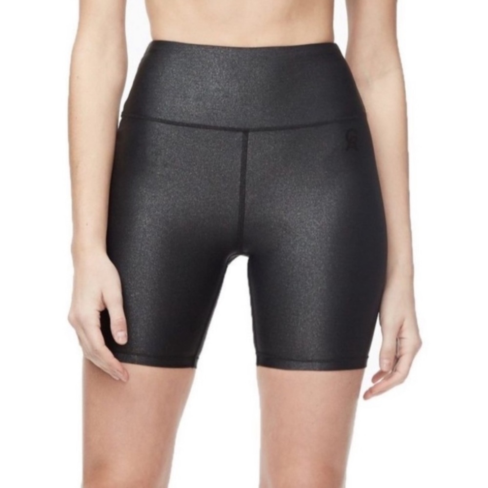 Good American Sparkle Boy Short